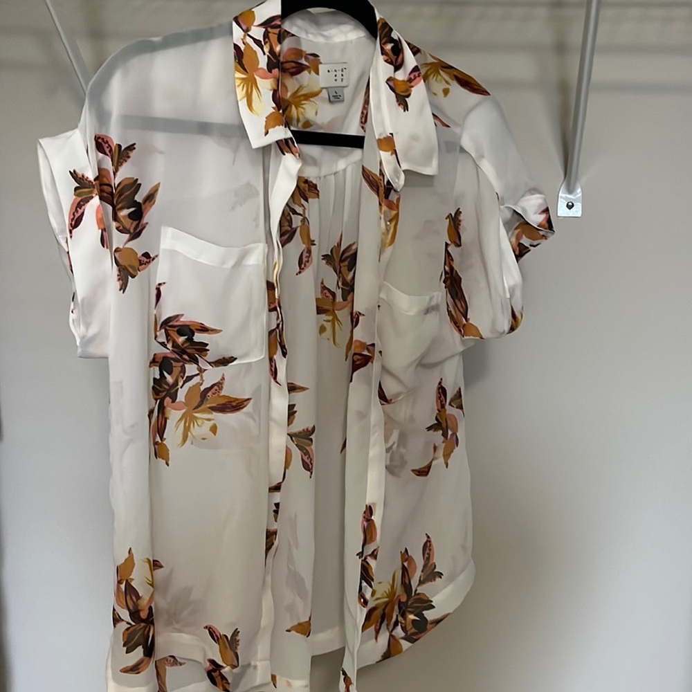 Floral top